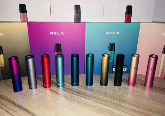 sp2s电子烟没电是什么样的 sp2s电子烟灯亮着但吸不出来